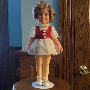Vintage Shirley Temple doll by Ideal Toy Corp dated 1972. Very good condition.